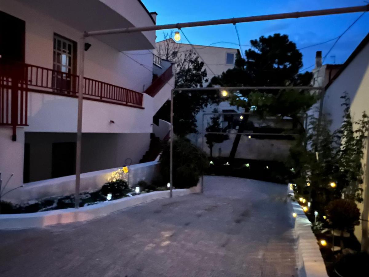 Apartament La Casa Di Wioletta Barcellona-Pozzo di Gotto Zewnętrze zdjęcie