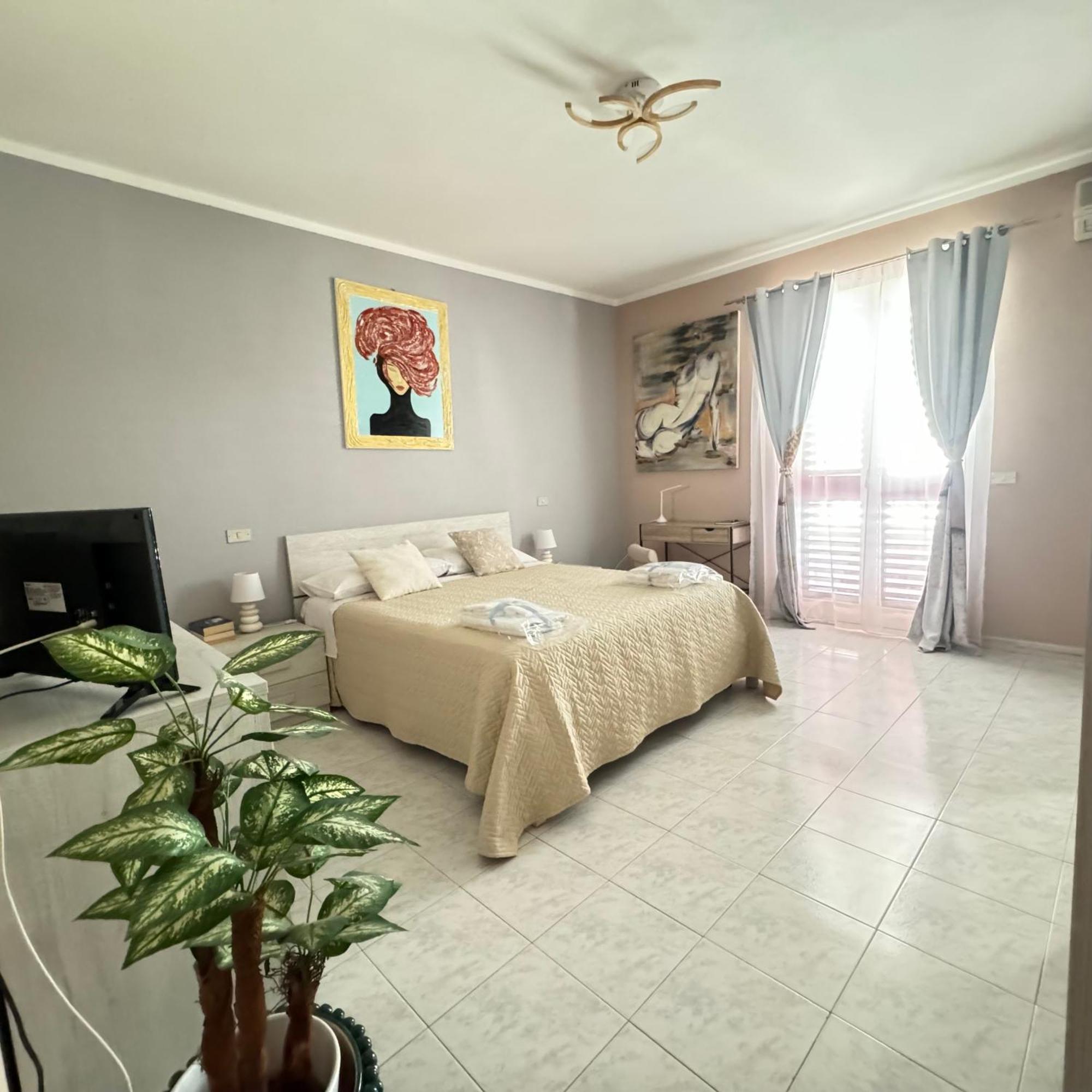 Apartament La Casa Di Wioletta Barcellona-Pozzo di Gotto Zewnętrze zdjęcie