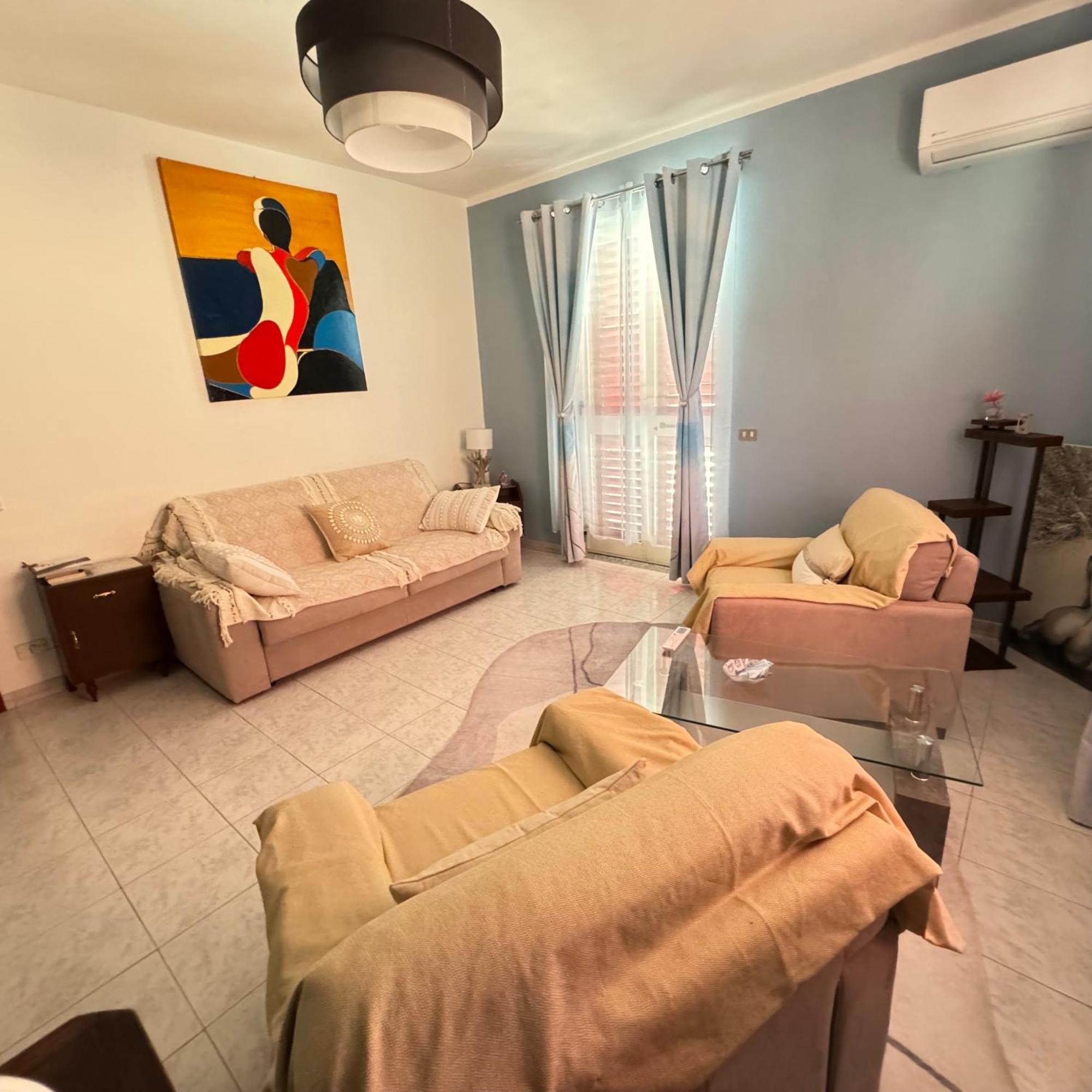 Apartament La Casa Di Wioletta Barcellona-Pozzo di Gotto Zewnętrze zdjęcie